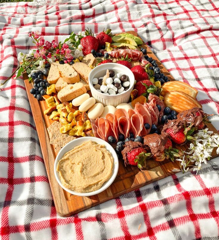 picnic breakfast