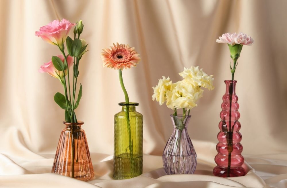 single stem flowers bud vases table