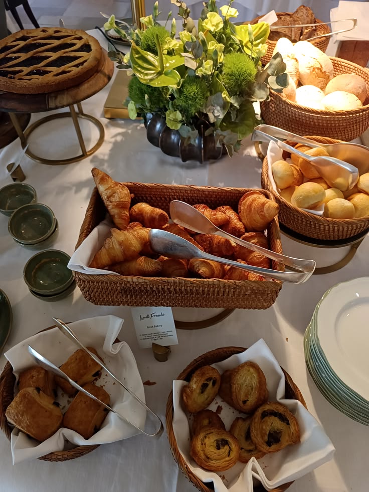 breakfast pastry buffet