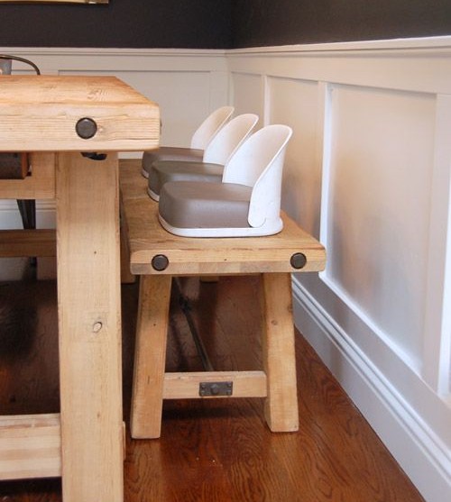 how to keep toddlers happy during dinner parties